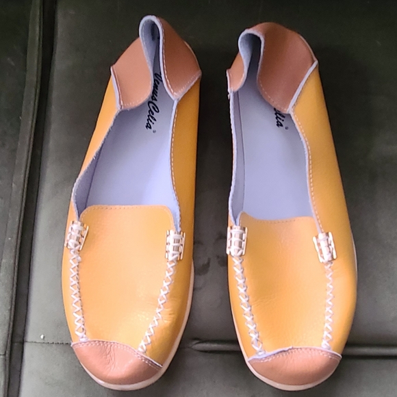 Venus Celia leather loafers sz 42 (10) - Picture 2 of 8